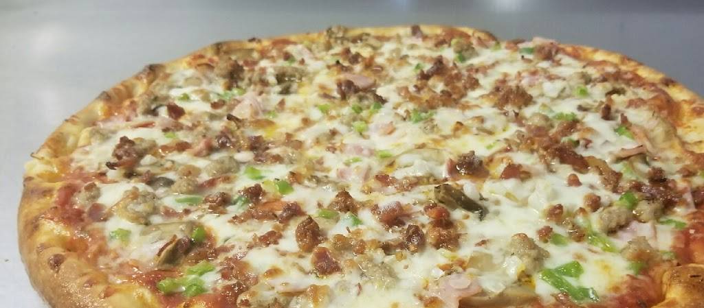 Cicero’s Pizza | restaurant | 2408 M-137, Interlochen, MI 49643, USA | 2312766324 OR +1 231-276-6324