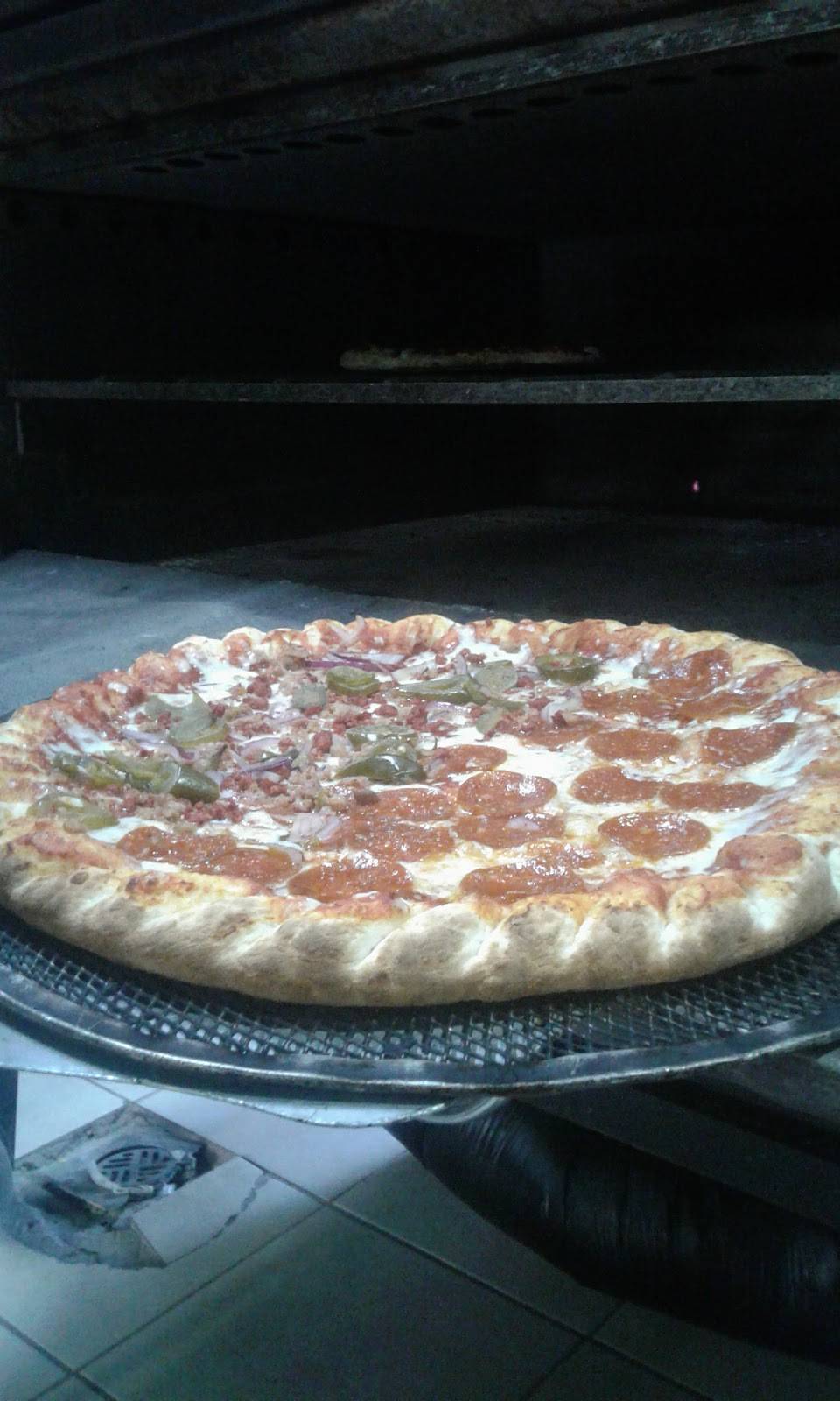 Pizza Mexicana | restaurant | Pso de Los Laureles 9166, El Refugio, 22253 Tijuana, B.C., Mexico | 016649784882 OR +52 664 978 4882