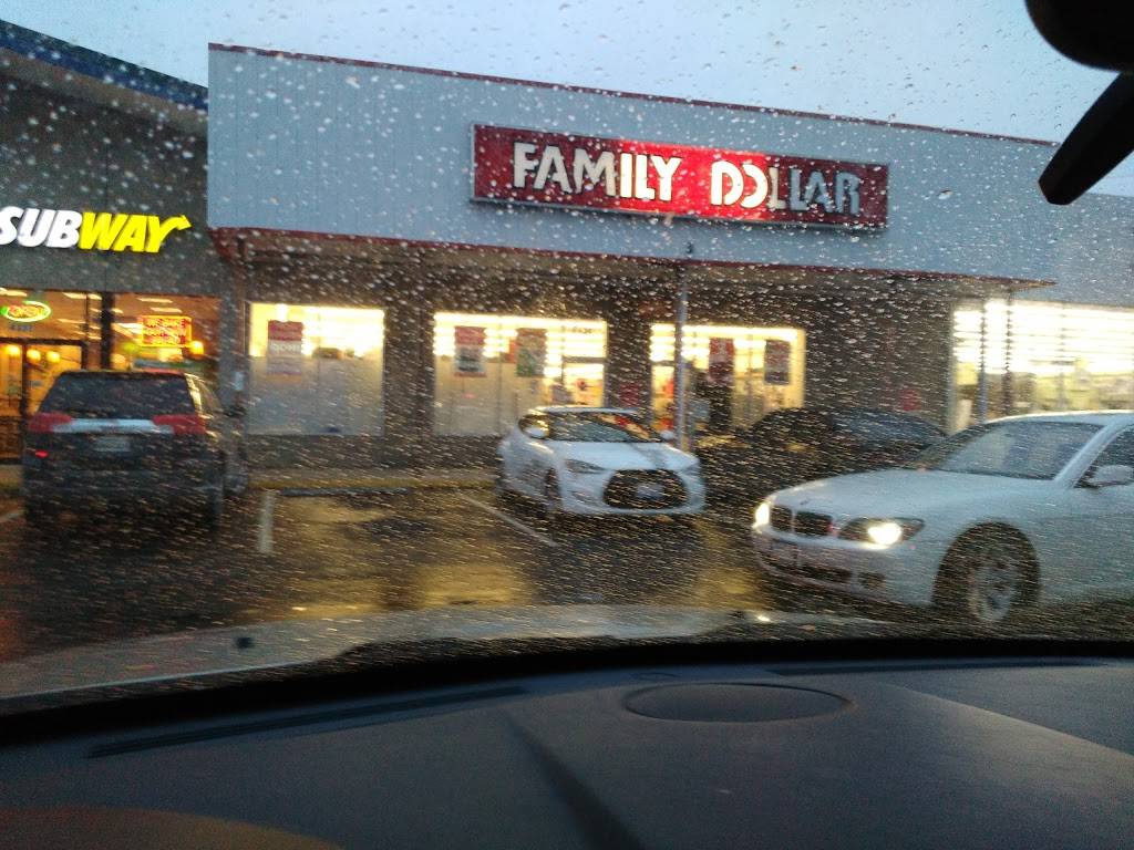 Roys Steak & Subs | restaurant | 2279 Savannah St SE, Washington, DC 20020, USA | 2026103057 OR +1 202-610-3057