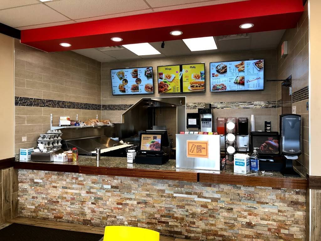 American Deli | restaurant | 3124 Eastway Dr #700, Charlotte, NC 28205, USA | 9802070707 OR +1 980-207-0707