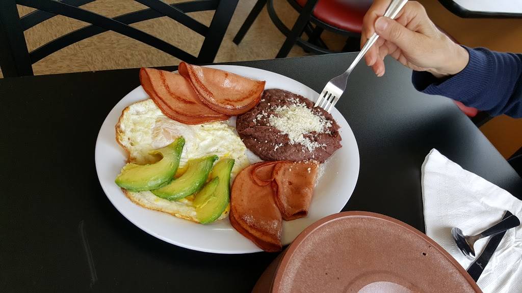 Monona Bakery and Eatery | cafe | 4544 Monona Dr, Madison, WI 53716, USA | 6087201133 OR +1 608-720-1133