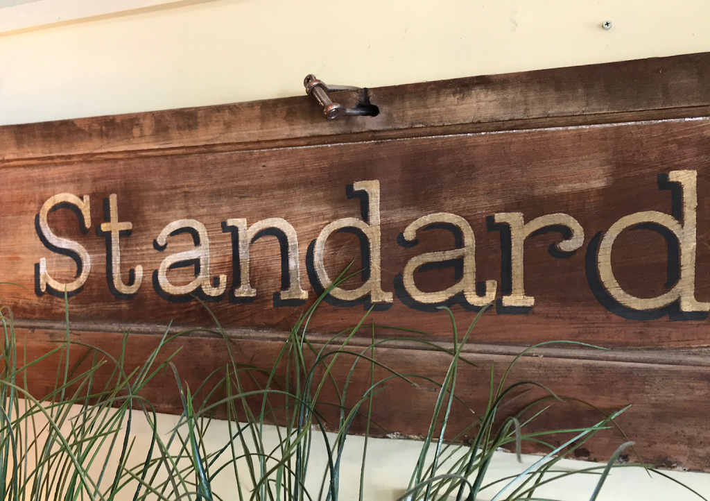 The Standard Eating House | restaurant | 4206 Magazine St, New Orleans, LA 70115, USA | 5045097306 OR +1 504-509-7306