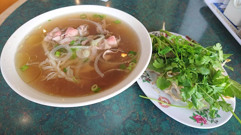 Pho Que Huong | restaurant | 100, 6592, 1401 Jupiter Rd, Plano, TX 75074, USA | 9724245205 OR +1 972-424-5205