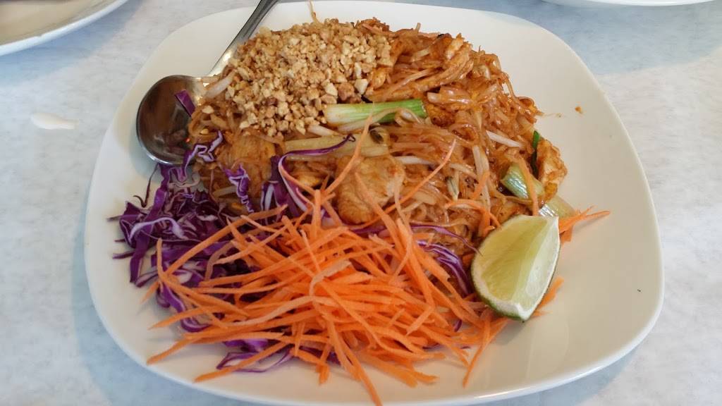 D. Thai | restaurant | 7221 Ogden Ave, Lyons, IL 60534, USA | 7084474662 OR +1 708-447-4662