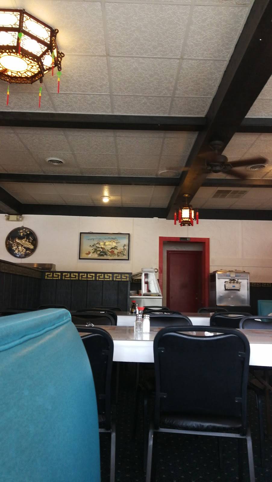 Chens Chinese & Thai | restaurant | 212 E Colby St, Whitehall, MI 49461, USA | 2318936138 OR +1 231-893-6138