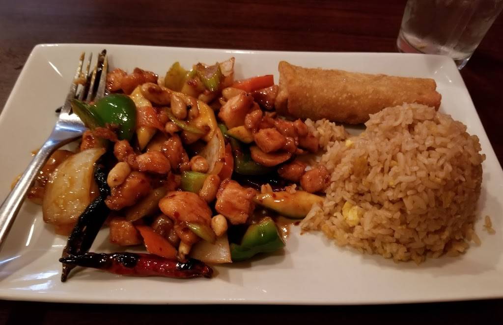 Golden Pot | restaurant | 3801 Lakeview Pkwy #475, Rowlett, TX 75088, USA | 9724122881 OR +1 972-412-2881