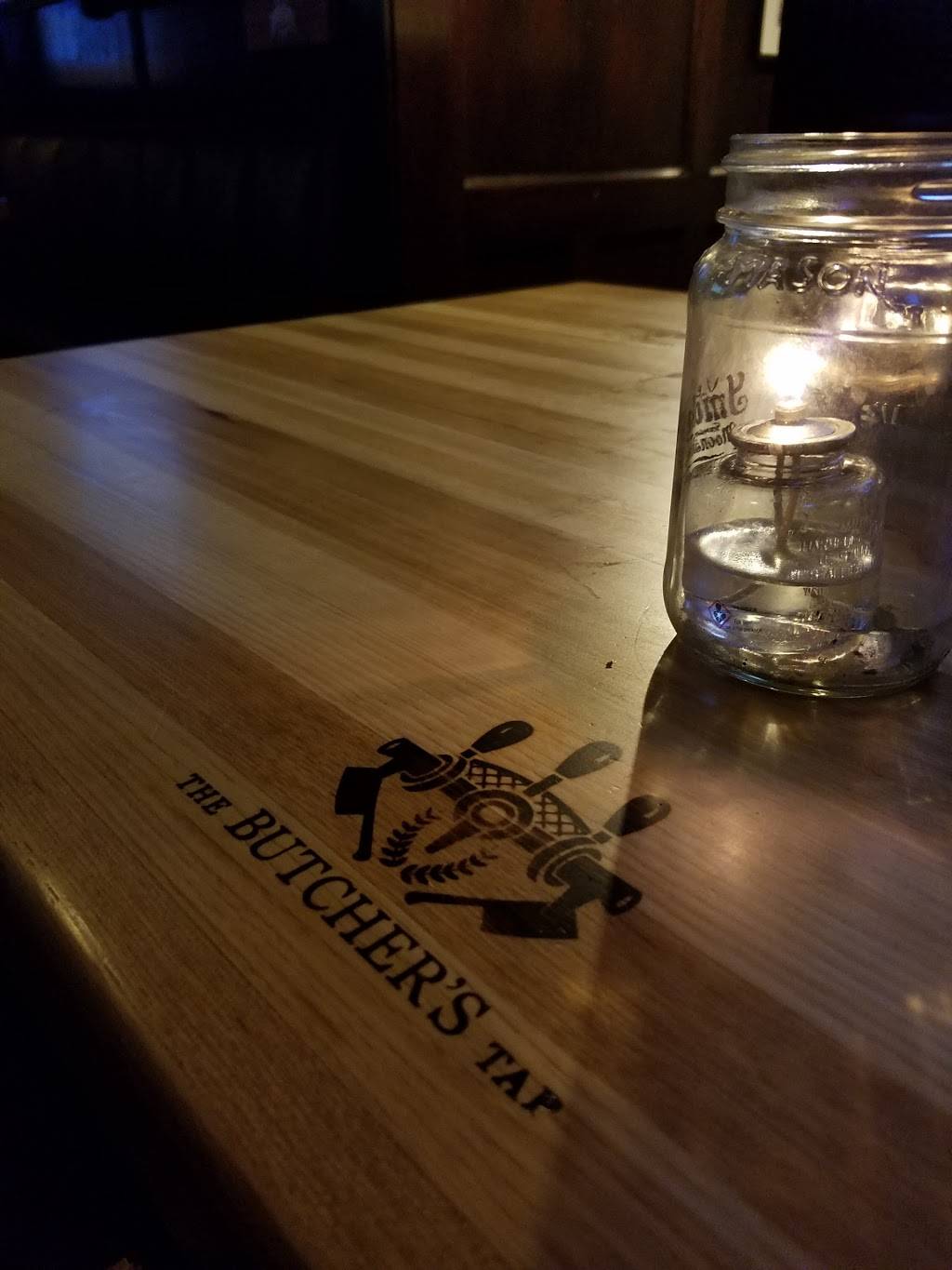 The Butchers Tap | restaurant | 3553 N Southport Ave, Chicago, IL 60657, USA | 7733250123 OR +1 773-325-0123
