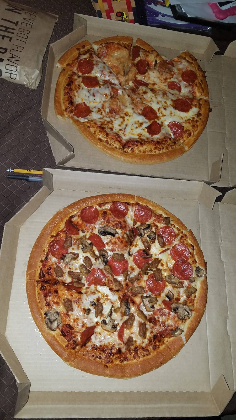 Pizza Hut | restaurant | 10365 Laurel Canyon Blvd, Pacoima, CA 91331, USA | 8188908000 OR +1 818-890-8000