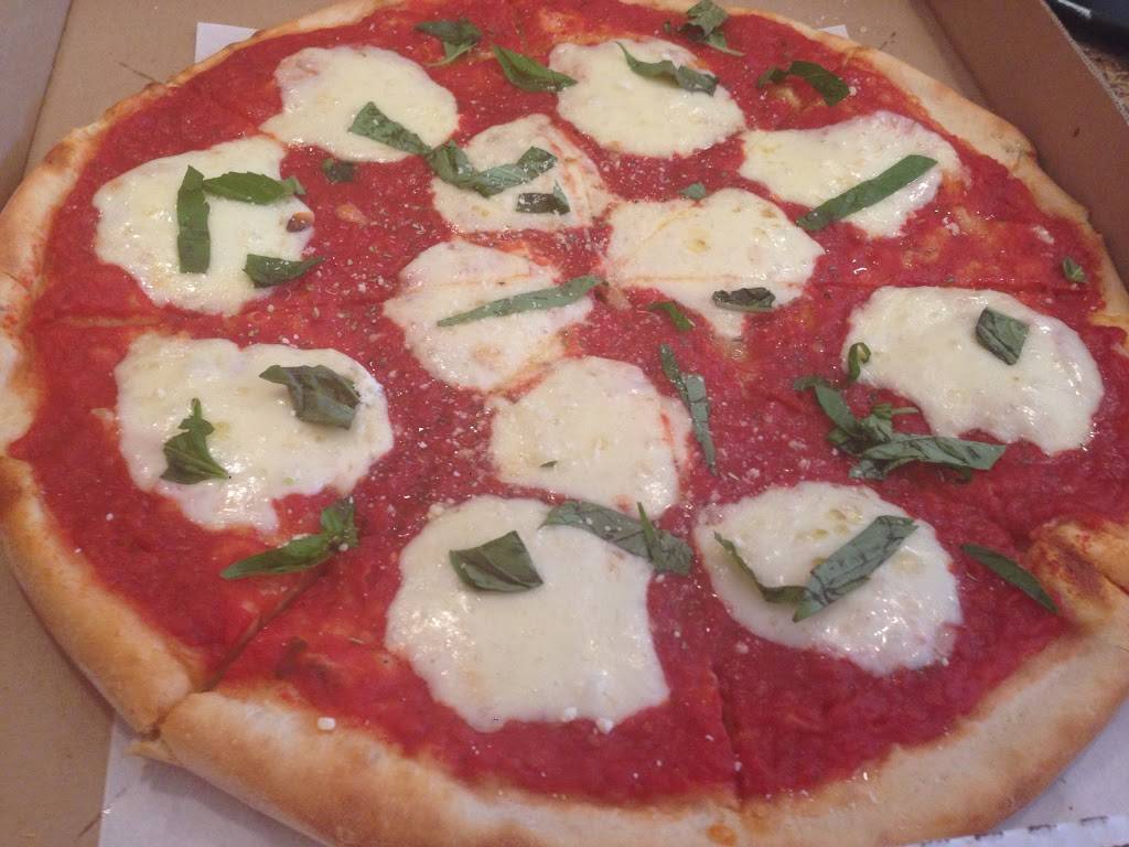 Bennys Italian Eatery | restaurant | 121 Forge Rd, Boiling Springs, PA 17007, USA | 7172586522 OR +1 717-258-6522