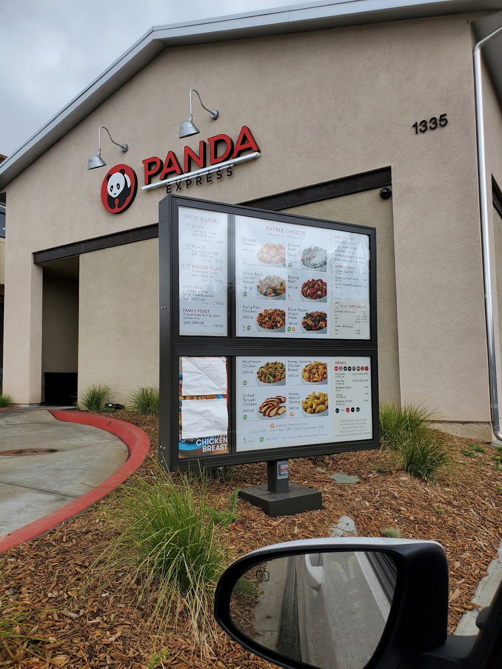 Panda Express | restaurant | 1335 Main St, Ramona, CA 92065, USA | 7609040299 OR +1 760-904-0299