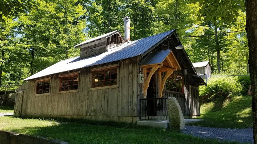 Crossroads Maple | restaurant | 33 Montgomery Rd, East Hardwick, VT 05836, USA | 8024732612 OR +1 802-473-2612