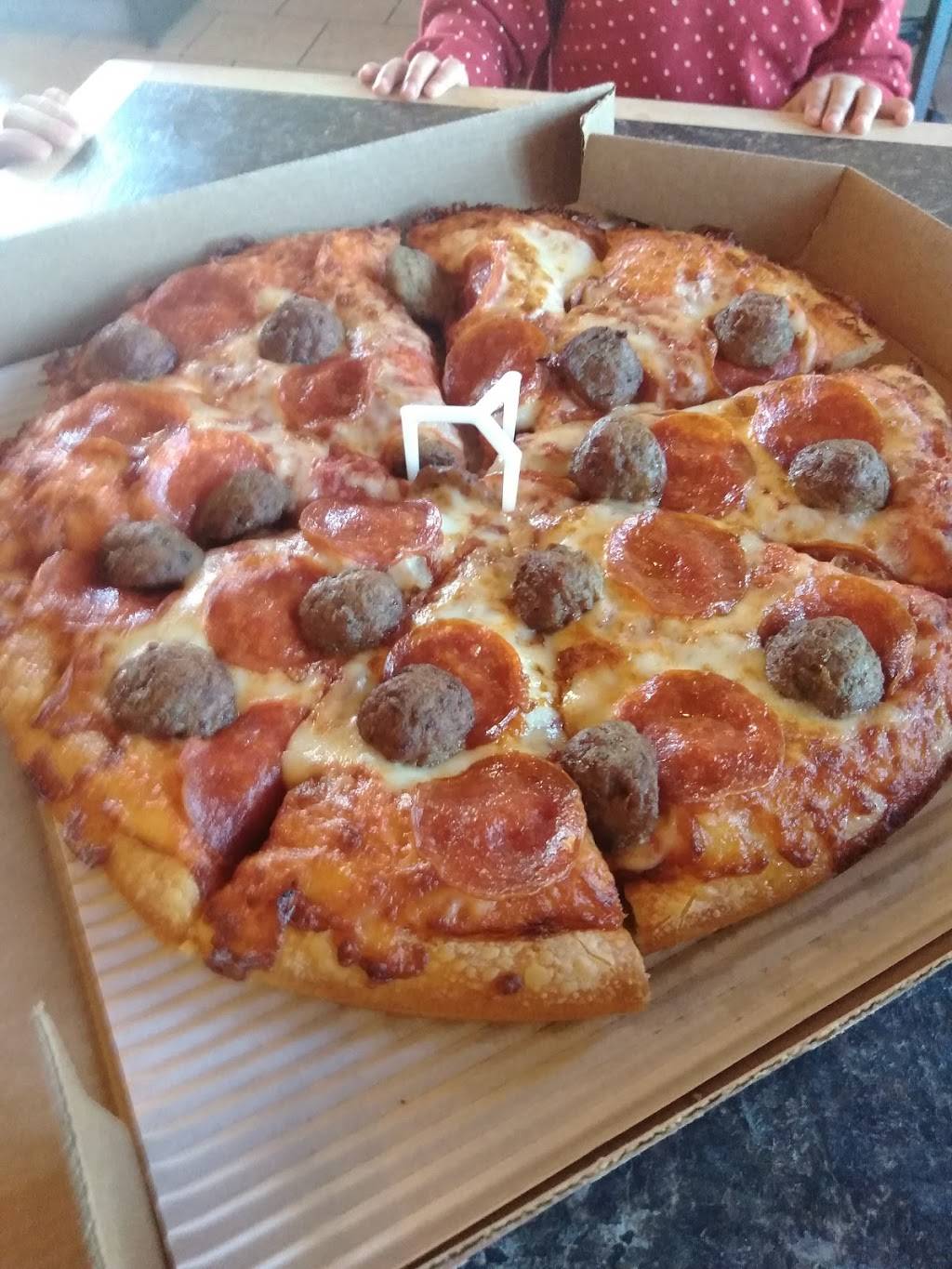 Pizza Hut | restaurant | 743 Dairy Ashford Rd, Houston, TX 77079, USA | 2814970420 OR +1 281-497-0420