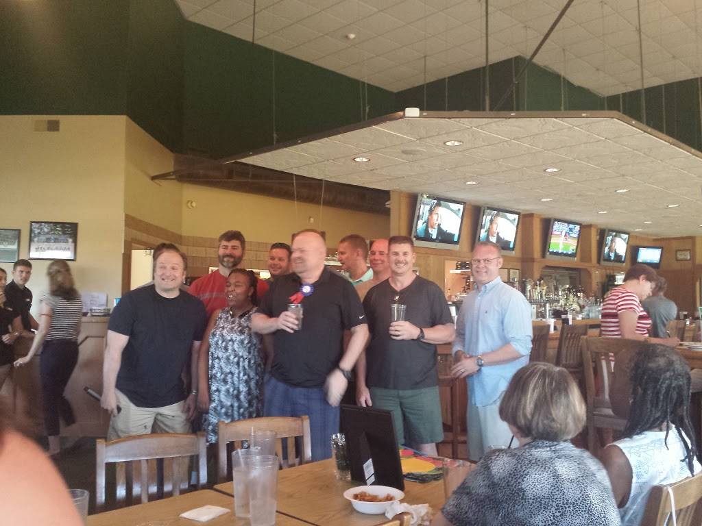 George Murphys at the Creek | restaurant | 36000 W Seven Mile Rd, Livonia, MI 48152, USA | 2484731300 OR +1 248-473-1300