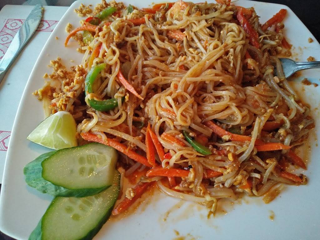 Ha Noi Pho | restaurant | 4312 Innes Rd #1, Orléans, ON K4A 5E6, Canada | 6135901000 OR +1 613-590-1000