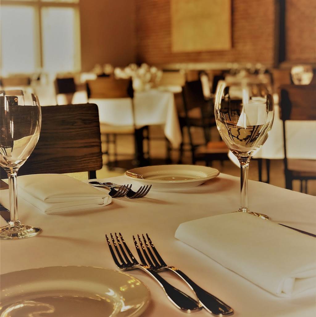 Bella Siena | restaurant | 127 1st St, Benicia, CA 94510, USA | 7078050575 OR +1 707-805-0575