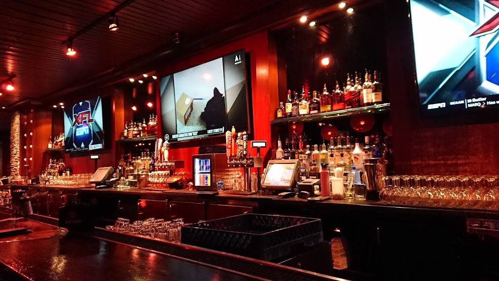 Lucky Strike Bellevue | night club | 700 Bellevue Way NE Suite #250, Bellevue, WA 98004, USA | 4254535137 OR +1 425-453-5137