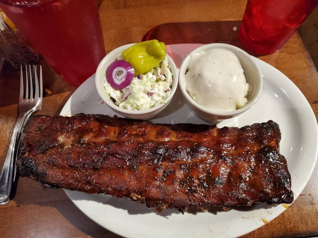 Elm Fork Taphouse | restaurant | 1221 Turbeville Rd, Hickory Creek, TX 75065, USA | 9402797100 OR +1 940-279-7100