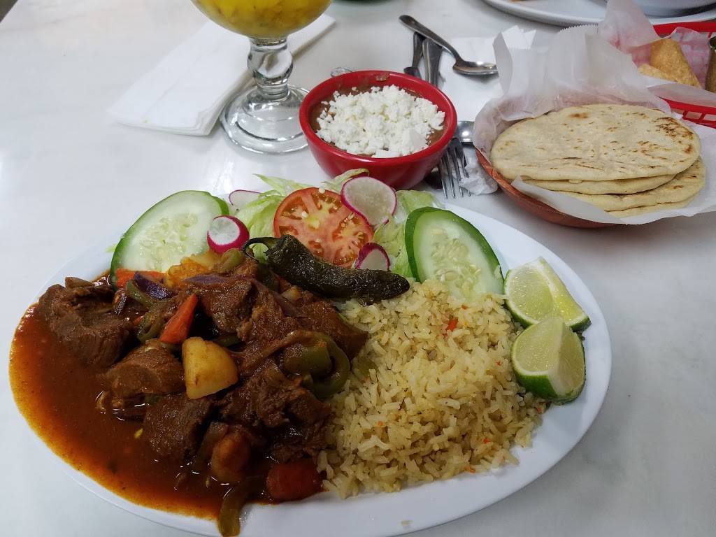 La Bamba | restaurant | 13439 Osborne St, Arleta, CA 91331, USA | 8188348737 OR +1 818-834-8737