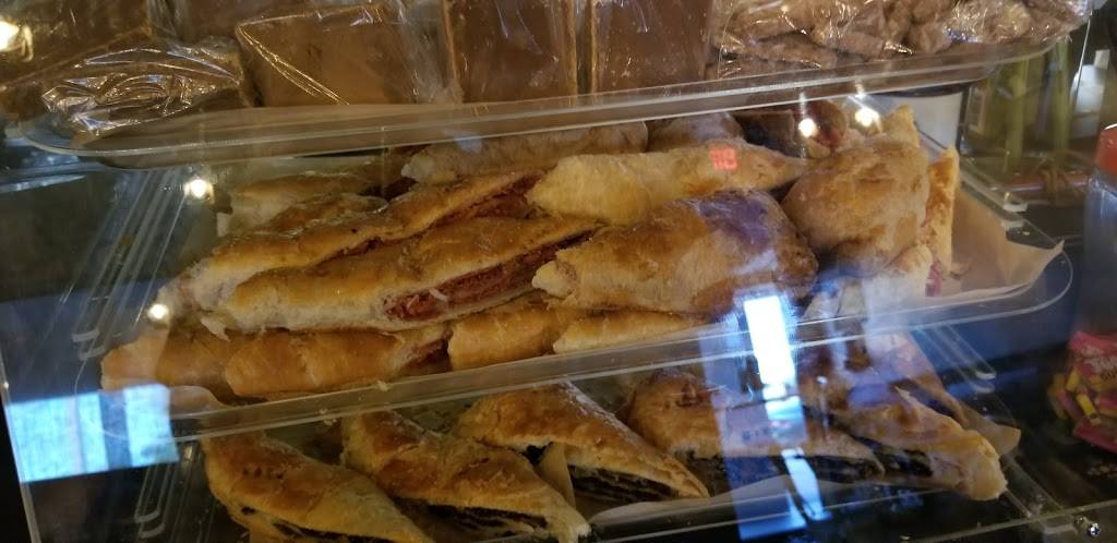 Tabanka Trini Restaurant | restaurant | 1645 S State Rd 7, North Lauderdale, FL 33068, USA | 9549331307 OR +1 954-933-1307