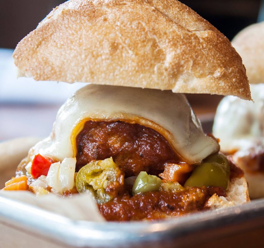 Lake Street Kitchen + Bar | restaurant | 1101 Lake St, Oak Park, IL 60301, USA | 7083835253 OR +1 708-383-5253