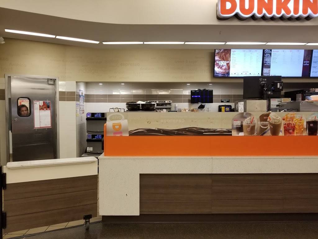 Dunkin | bakery | 2299 S Airport Rd, Wichita, KS 67209, USA | 3169461801 OR +1 316-946-1801