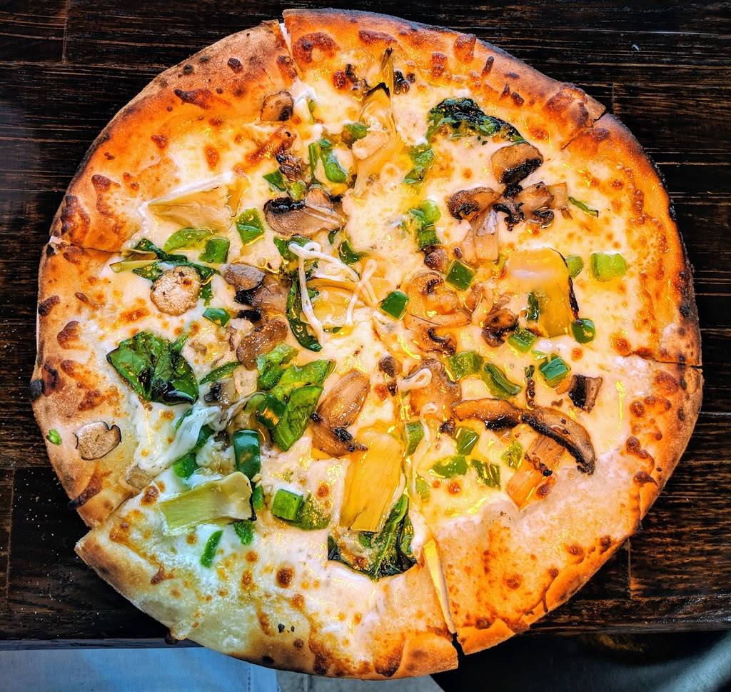 1000 Degrees Pizza Salad Wings | restaurant | 4468 Frontage Rd NW, Cleveland, TN 37312, USA | 4237900622 OR +1 423-790-0622