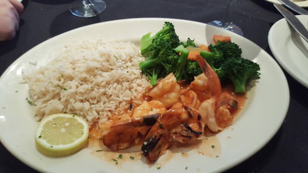 Cafe Sport Restaurant | restaurant | 361 Hillside Avenue, Williston Park, NY 11596, USA | 5167426540 OR +1 516-742-6540