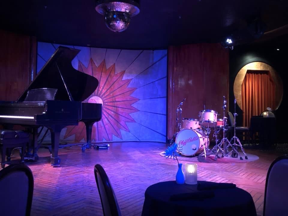 Cliff Bells | night club | 2030 Park Ave, Detroit, MI 48226, USA | 3139612543 OR +1 313-961-2543