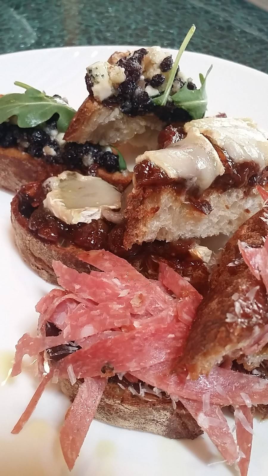 58 Degrees & Holding Co. | night club | 1217 18th St, Sacramento, CA 95811, USA | 9164425858 OR +1 916-442-5858