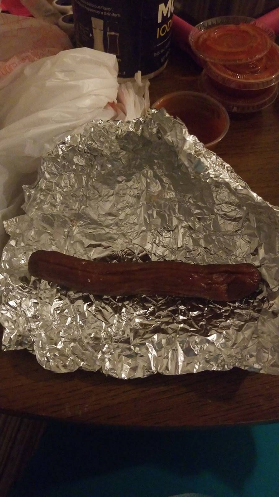 Whales Fish & Chicken | restaurant | 1828 W 79th St, Chicago, IL 60620, USA | 7739629999 OR +1 773-962-9999