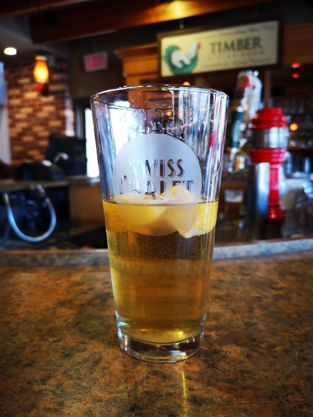 Harveys | restaurant | 440 First St, Collingwood, ON L9Y 1B6, Canada | 7054451931 OR +1 705-445-1931