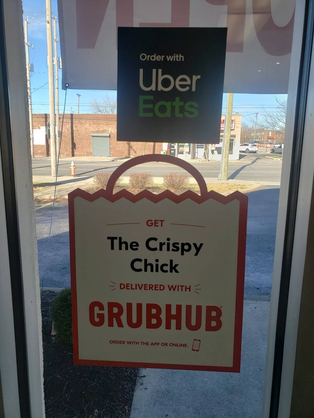 The Crispy Chick | restaurant | 5618 Woodland Ave, Cleveland, OH 44104, USA | 2163314700 OR +1 216-331-4700