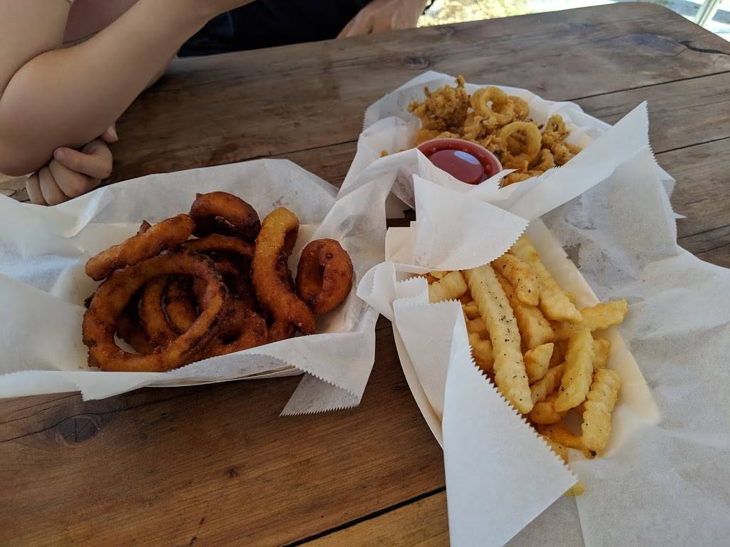 Waterfront Seafood Shack | restaurant | 9945 Nance St, Calabash, NC 28467, USA | 9105750017 OR +1 910-575-0017