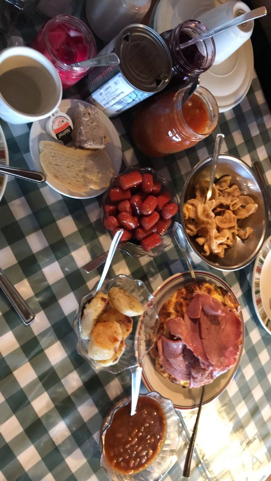 Cabane A Sucre Lefebvre | restaurant | 10070 Rang de la Fresnière, Mirabel, QC J7N 2R9, Canada | 4502583508 OR +1 450-258-3508