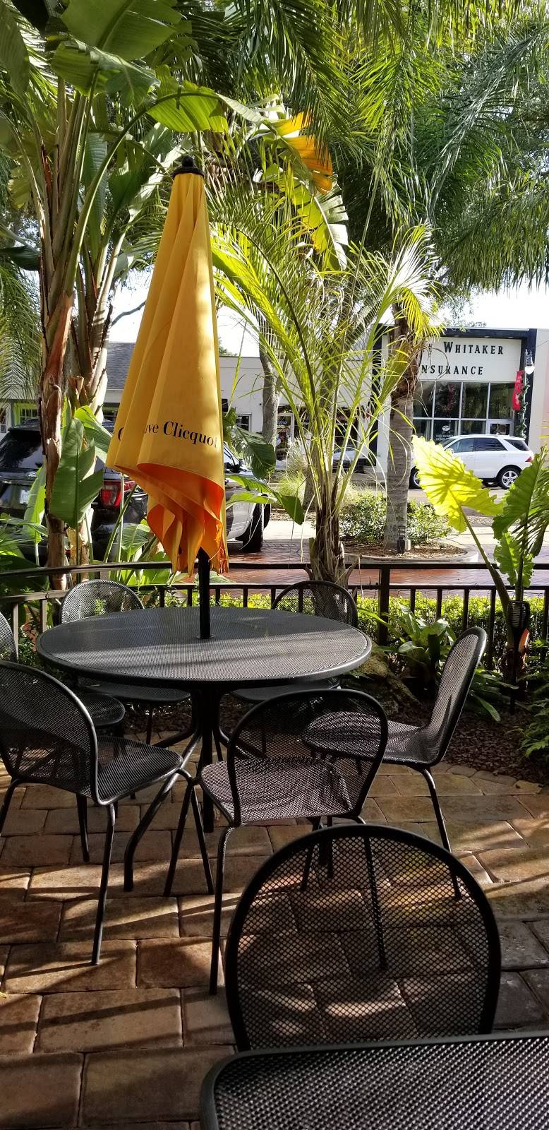 Corkscrew Bar and Grille | restaurant | 235 Canal St, New Smyrna Beach, FL 32168, USA | 3869573955 OR +1 386-957-3955