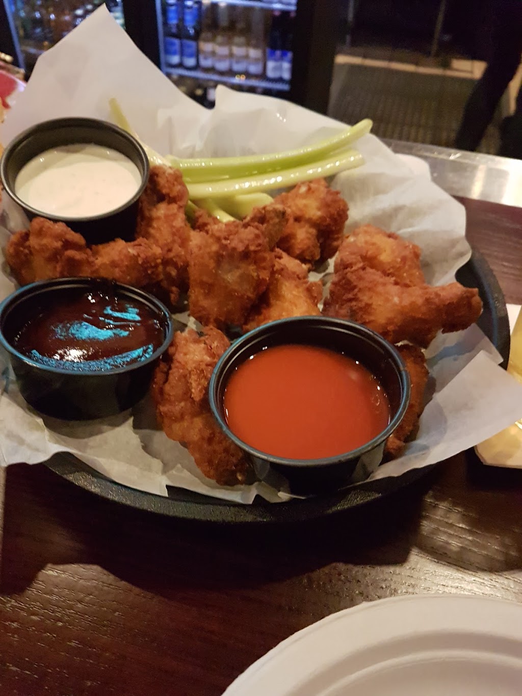 Mr. Joes Sports Bar and Grill | restaurant | 26077 W 12 Mile Rd, Southfield, MI 48034, USA | 2483567133 OR +1 248-356-7133