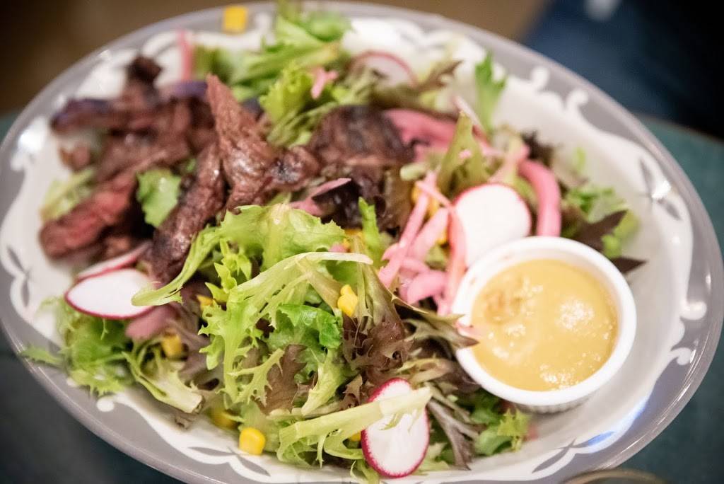 Hacienda Beer Co. North Ave Taproom | restaurant | 2018 E North Ave, Milwaukee, WI 53211, USA | 4142967200 OR +1 414-296-7200