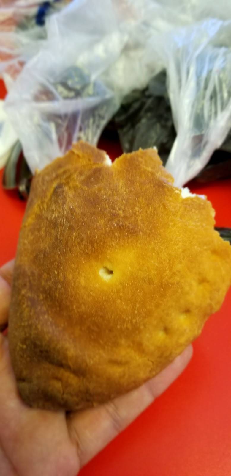 Taco mich & pizza | restaurant | 2720 W Van Buren St, Phoenix, AZ 85009, USA | 6024830151 OR +1 602-483-0151