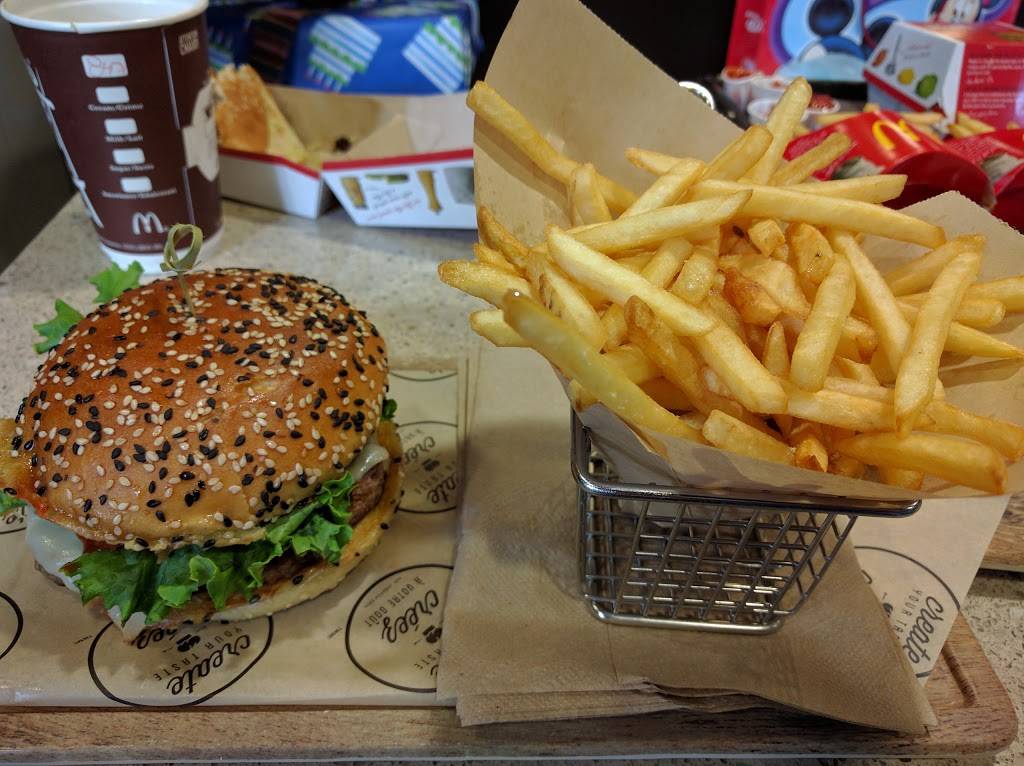 McDonalds | cafe | 3279 Boulevard Taschereau, Greenfield Park, QC J4V 2H5, Canada | 4506789456 OR +1 450-678-9456