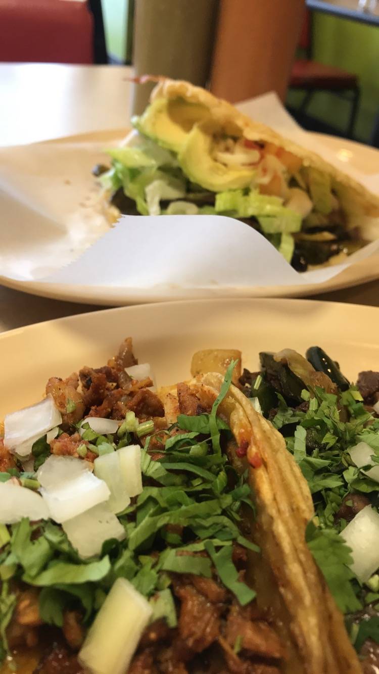 Jonnys Tacos | restaurant | 133 S Weber Rd, Bolingbrook, IL 60490, USA | 6303789101 OR +1 630-378-9101