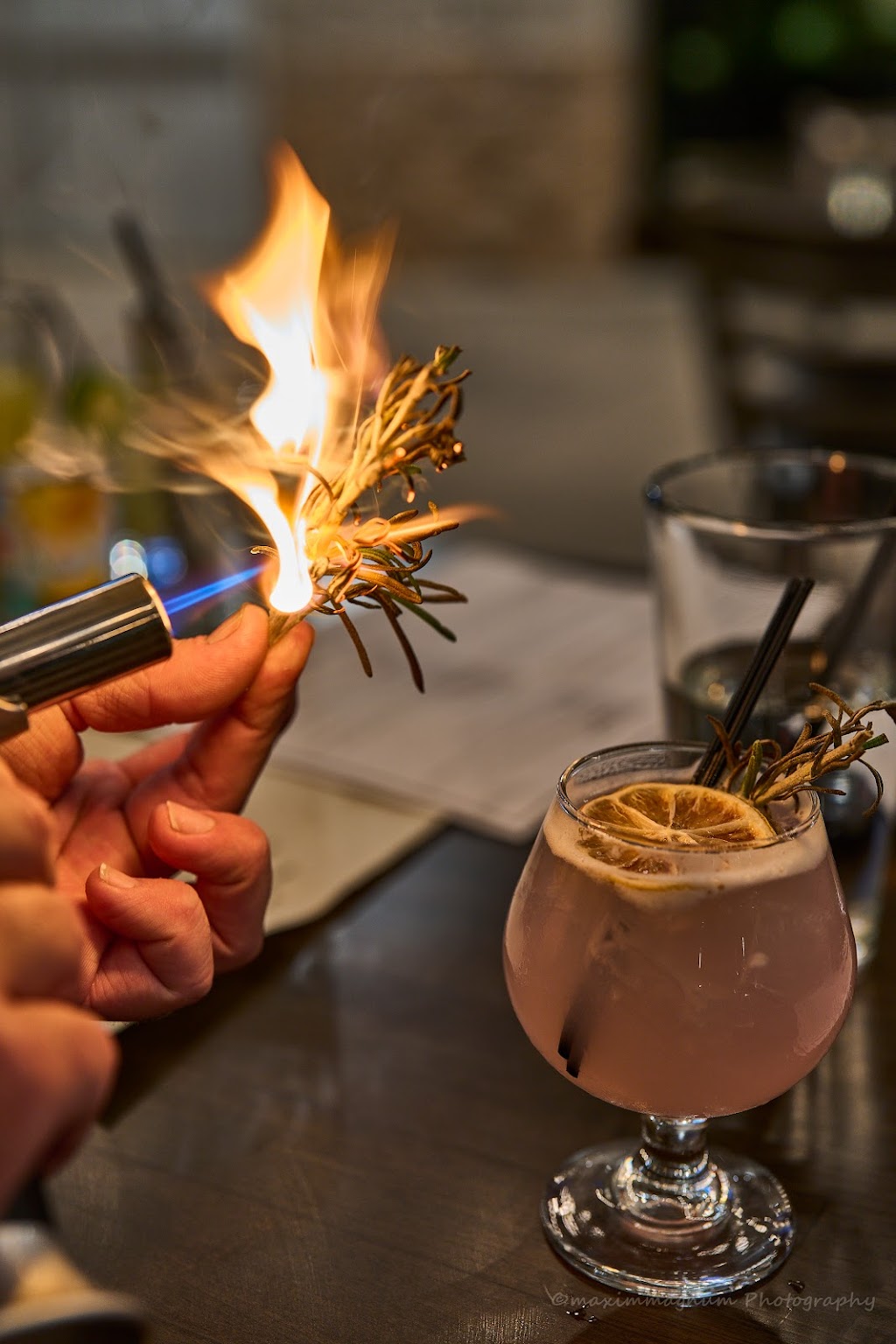 The Craftsman Cocktails & Kitchen | restaurant | 19580 W Indian School Rd ste 101, Litchfield Park, AZ 85340, USA | 6024290505 OR +1 602-429-0505