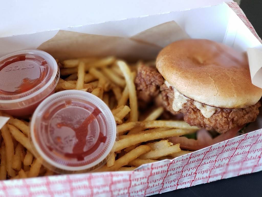 Stripes Burrito Co | restaurant | 2204 Menaul Blvd NE, Albuquerque, NM 87107, USA | 5058815151 OR +1 505-881-5151