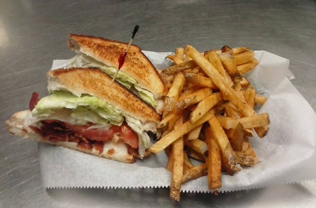 Old Bill Baileys | restaurant | 200 Harrison Ave, Lancaster, OH 43130, USA | 7406875066 OR +1 740-687-5066