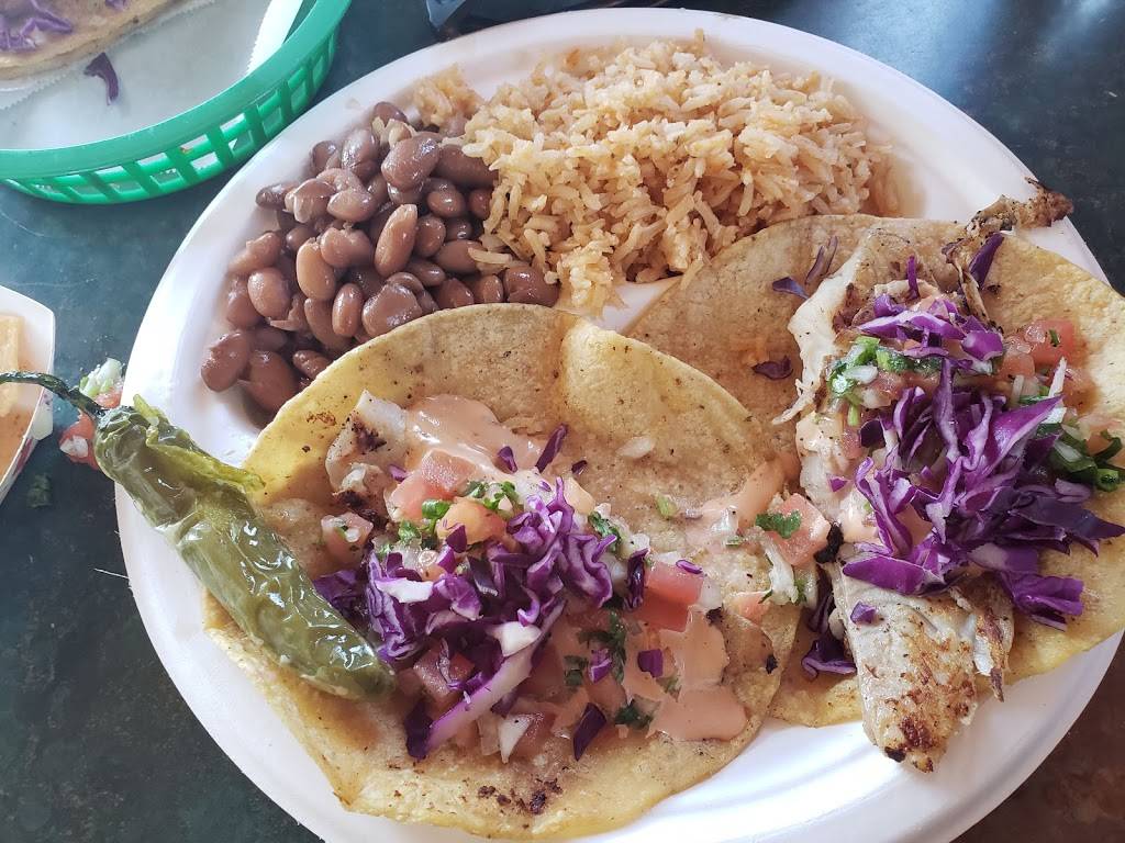 Taqueria La Gallina | restaurant | 250 Cabrillo Hwy S, Half Moon Bay, CA 94019, USA | 6507261746 OR +1 650-726-1746