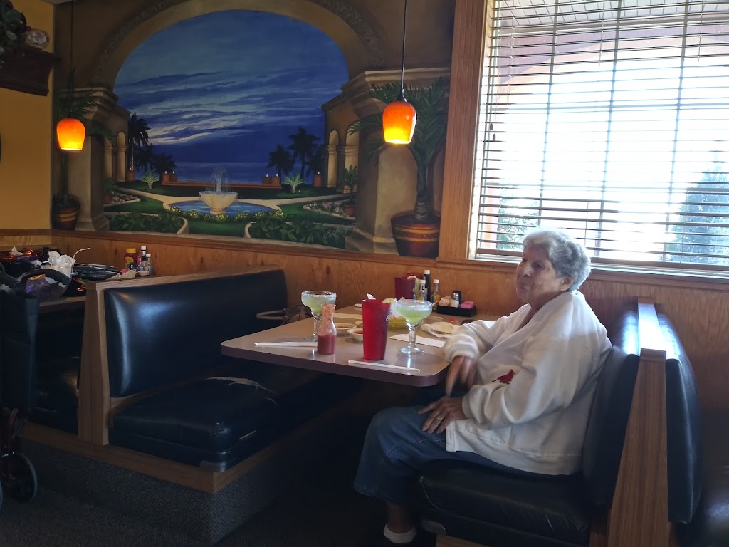 El Charro | restaurant | 2503 S Main St, Fort Scott, KS 66701, USA | 6202239944 OR +1 620-223-9944