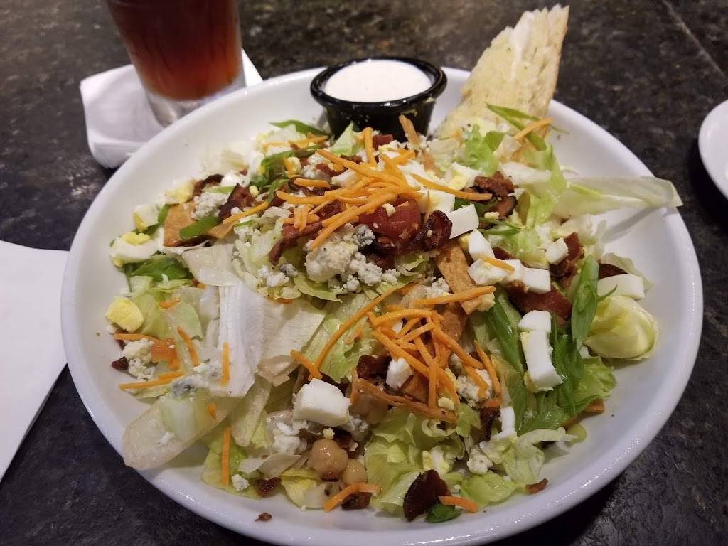 Bar Louie - International Plaza | night club | 2223 N Westshore Blvd #202, Tampa, FL 33607, USA | 8138741919 OR +1 813-874-1919