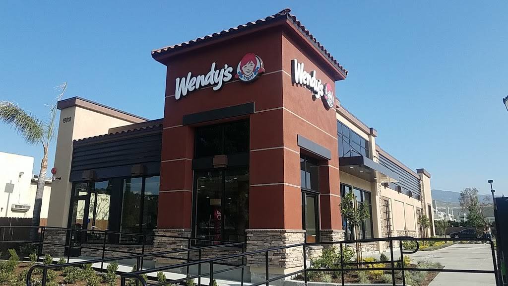 Wendys | restaurant | 19018 Soledad Canyon Rd, Santa Clarita, CA 91351, USA | 6612507825 OR +1 661-250-7825