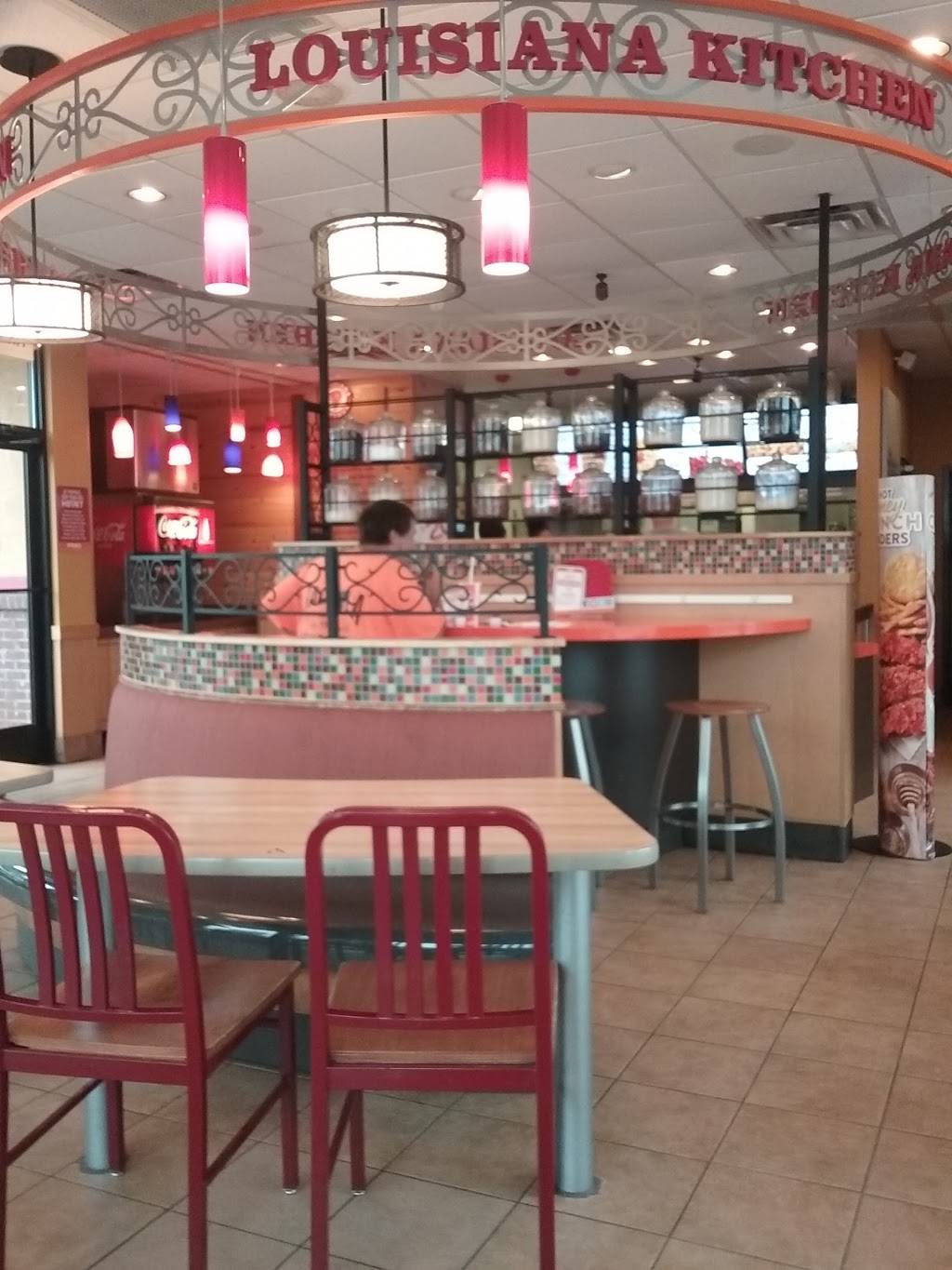 Popeyes Louisiana Kitchen | restaurant | 77 Reservoir Ave, Providence, RI 02907, USA | 4014615180 OR +1 401-461-5180