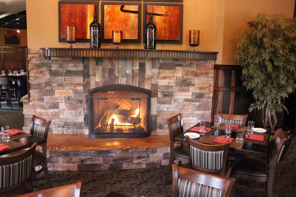 Mountain Town Station Restaurant & Brew Pub | restaurant | 506 W Broadway St, Mt Pleasant, MI 48858, USA | 9897752337 OR +1 989-775-2337