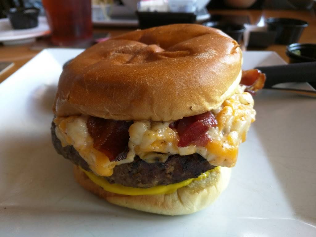 Burger Tavern 77 | restaurant | 2631 Devine St, Columbia, SC 29205, USA | 8036679608 OR +1 803-667-9608